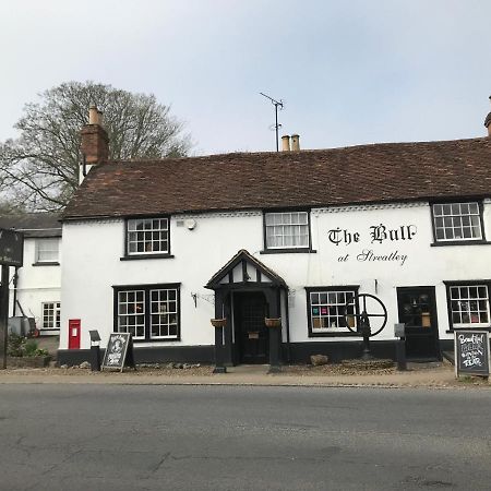 Bull Inn Reading Esterno foto